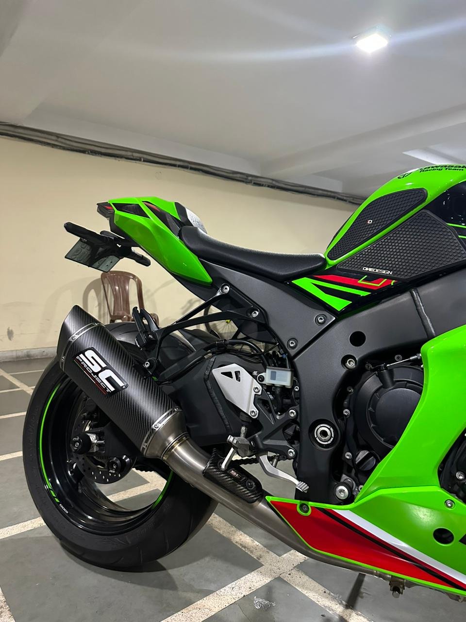 SCP001 | Kawasaki | ZX-10R | SC Project | SC1-R MUFFLER, CARBON FIBRE, WITH CARBON FIBRE END CAP